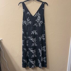 Peter Nygard Black and silver embroidered Leaf Print Midi Dress